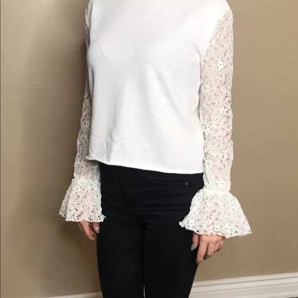 Sweatshirt🌺 Lace Sleeves🌿 - Picture 4 of 5